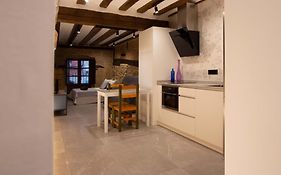 Palacio del Marqués en Logroño con parking próximo